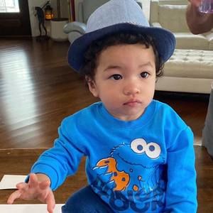 Meet your Posher, Ana